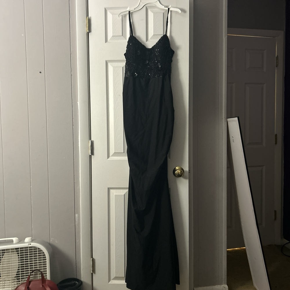 Windsor Black Sequin Prom Dress